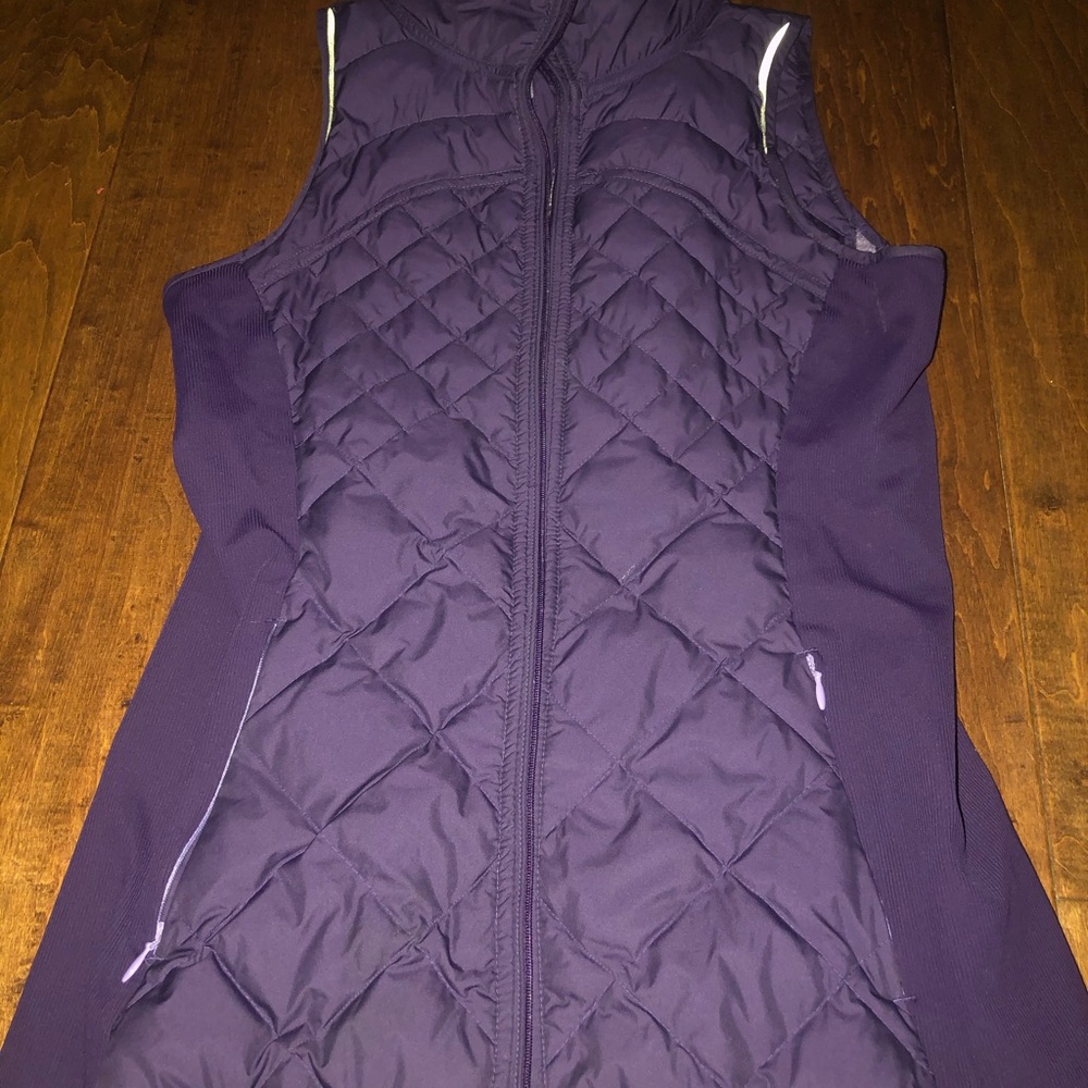 Lululemon Fluff Off Vest Deep Zinfandel